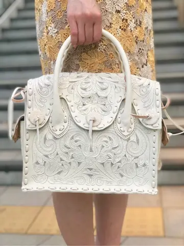 Carving Tribes 村上 麗華 コーディネート画像