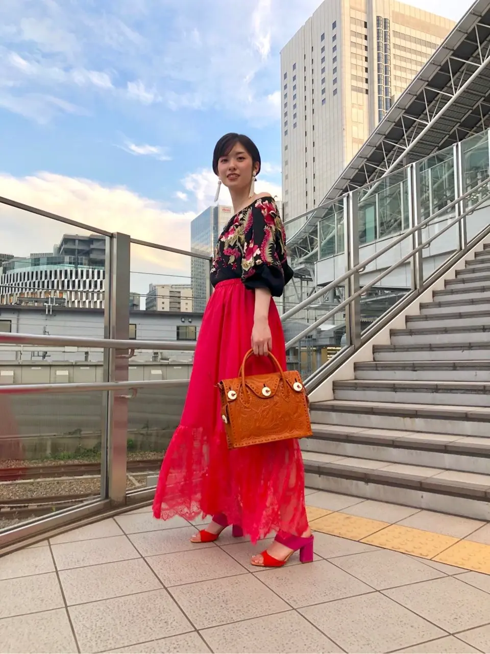 Carving Tribes 村上 麗華 コーディネート画像