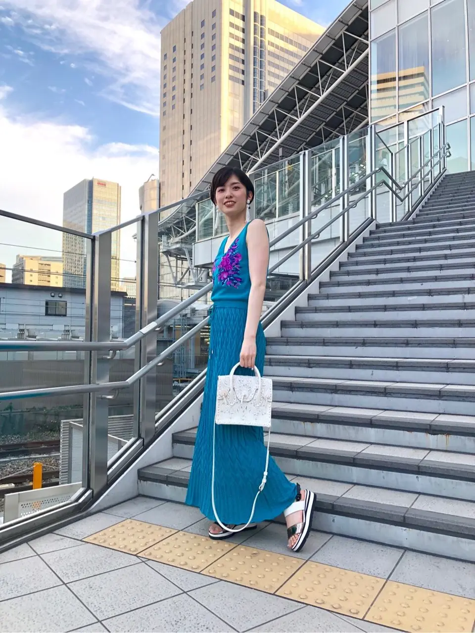 Carving Tribes 村上 麗華 コーディネート画像