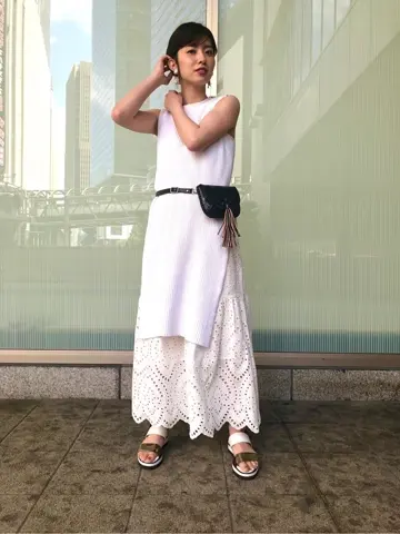 Carving Tribes 村上 麗華 コーディネート画像