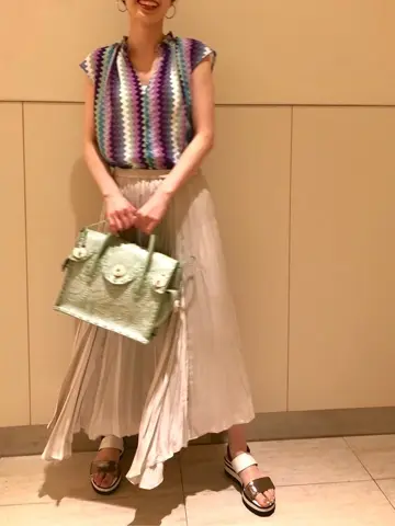 Carving Tribes 村上 麗華 コーディネート画像