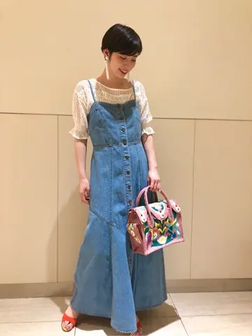 Carving Tribes 村上 麗華 コーディネート画像