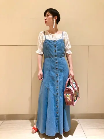 Carving Tribes 村上 麗華 コーディネート画像