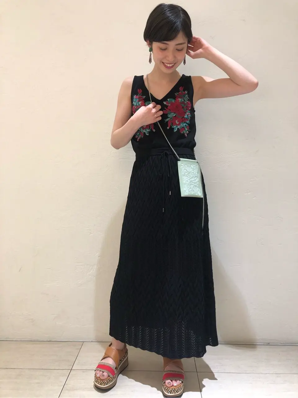 Carving Tribes 村上 麗華 コーディネート画像