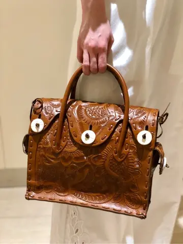 Carving Tribes 村上 麗華 コーディネート画像