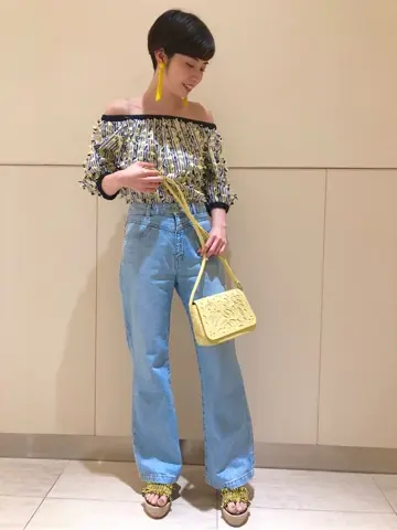 Carving Tribes 村上 麗華 コーディネート画像