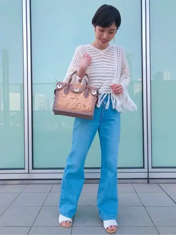 Carving Tribes 村上 麗華 コーディネート画像