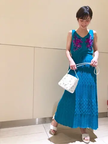 Carving Tribes 村上 麗華 コーディネート画像