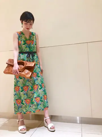 Carving Tribes 村上 麗華 コーディネート画像