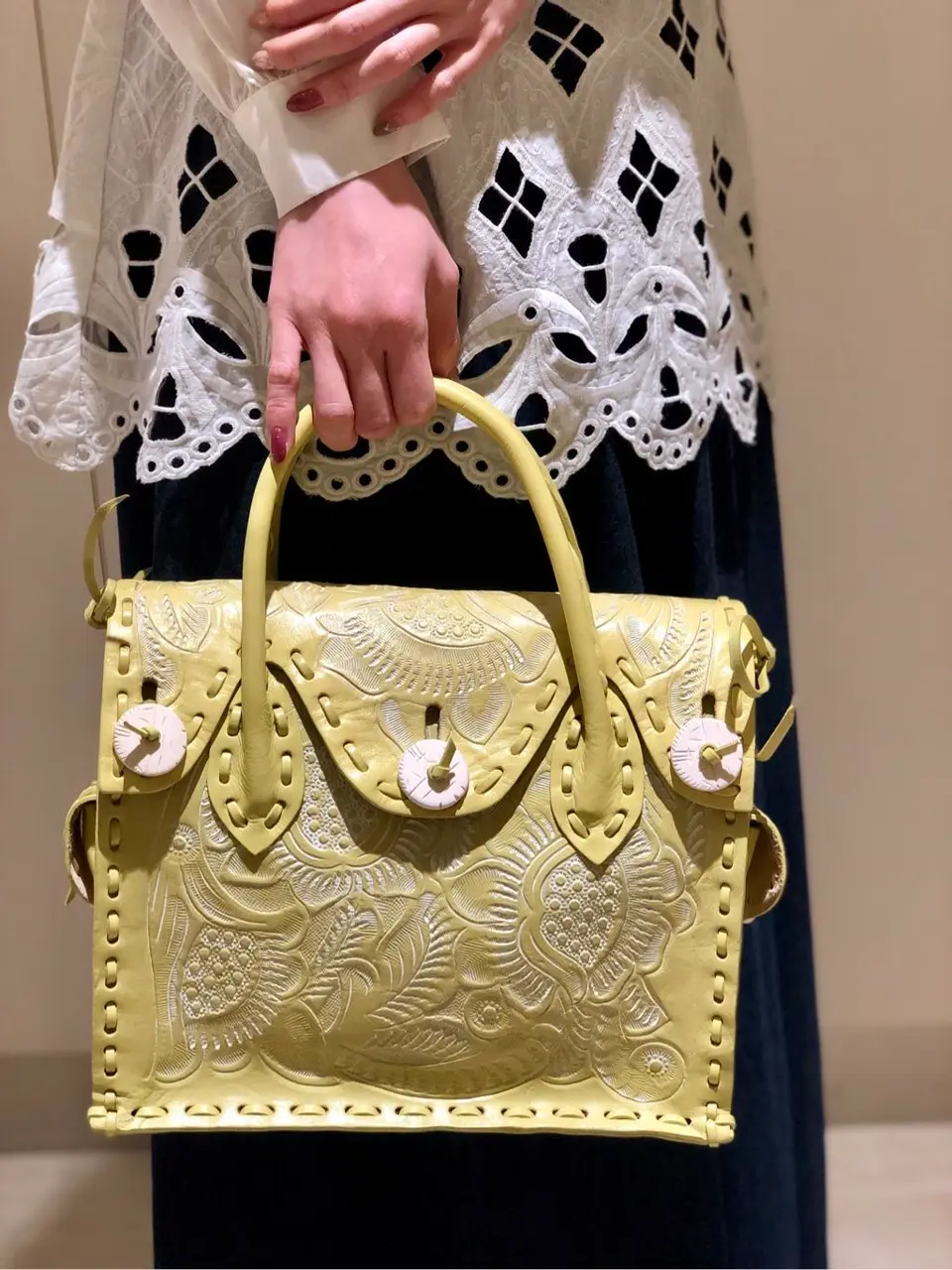 Carving Tribes 村上 麗華 コーディネート画像