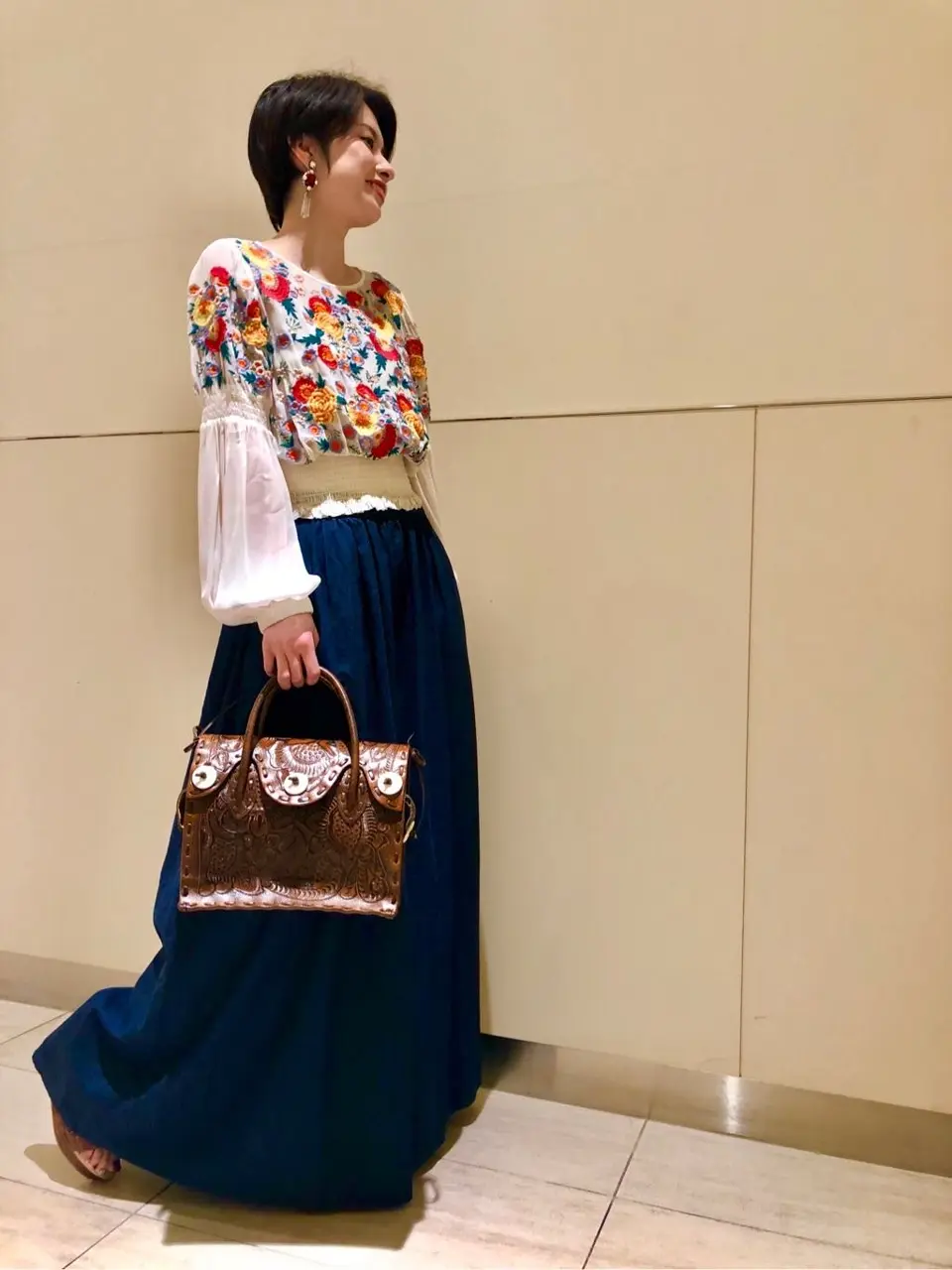 Carving Tribes 村上 麗華 コーディネート画像