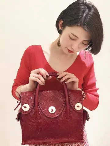 Carving Tribes 村上 麗華 コーディネート画像