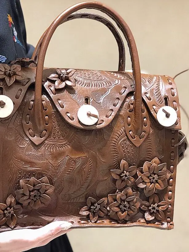 Carving Tribes 村上 麗華 コーディネート画像