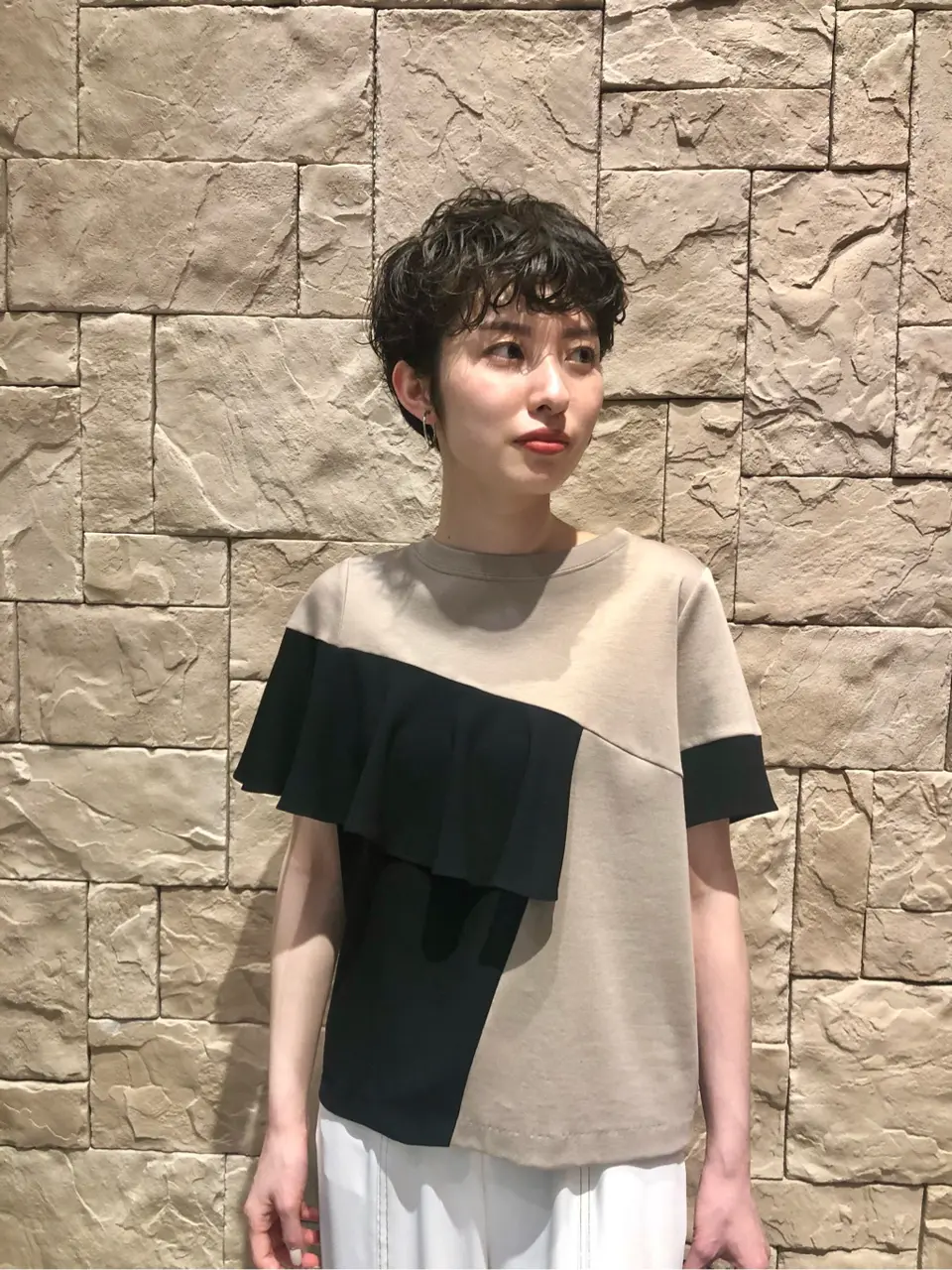 Carving Tribes 村上 麗華 コーディネート画像