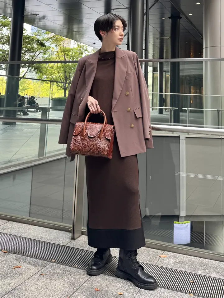 Carving Tribes 村上 麗華 コーディネート画像