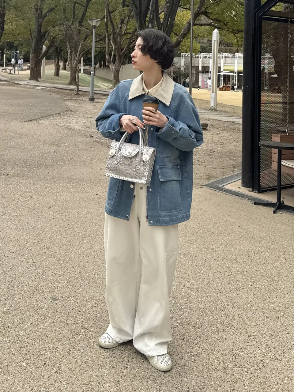 Carving Tribes 村上 麗華 コーディネート画像