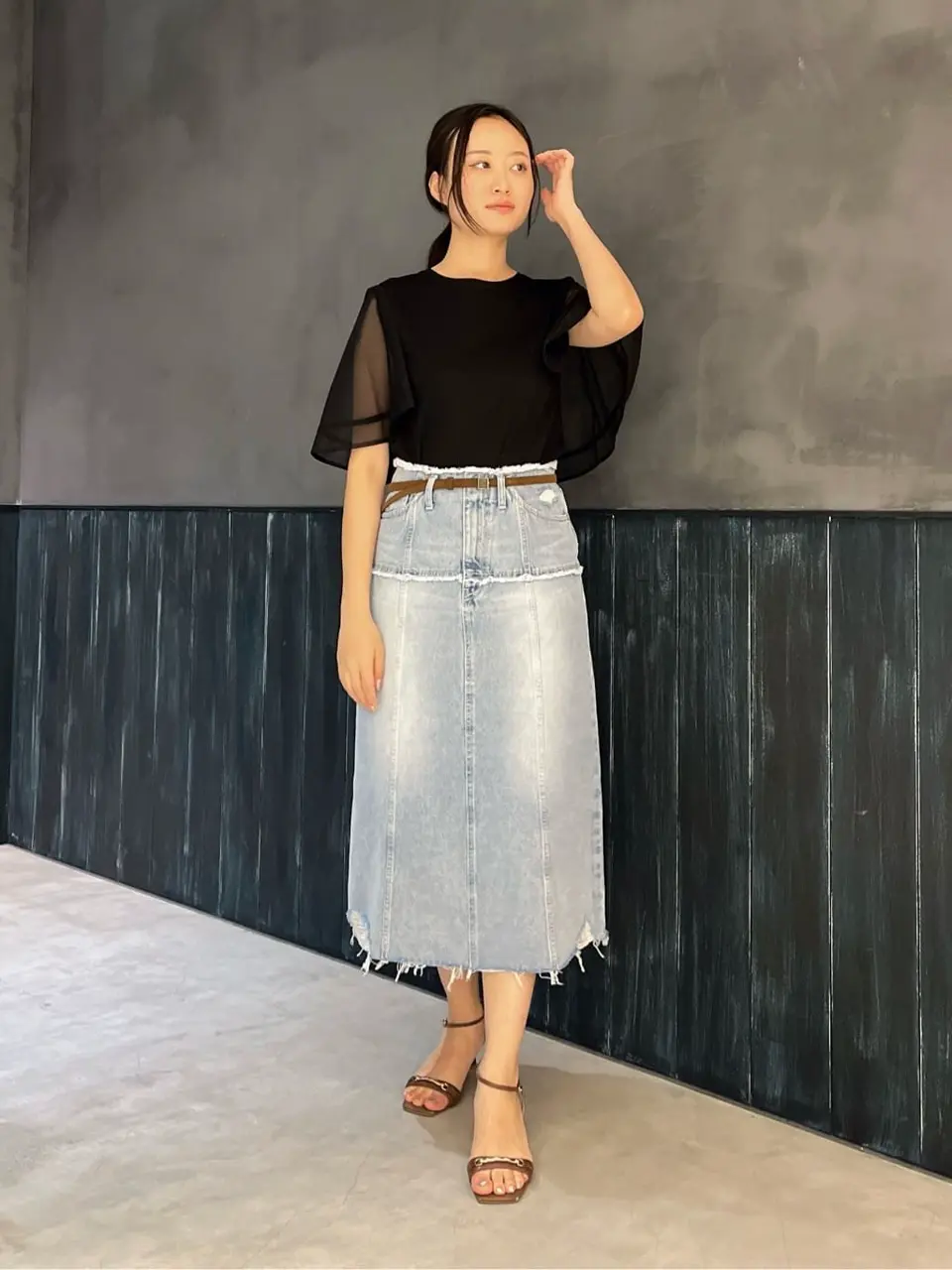 ORIGINATED IN GRACE CONTINENTAL Moe コーディネート画像