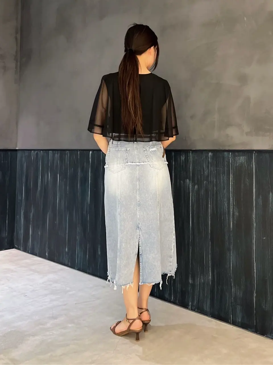 ORIGINATED IN GRACE CONTINENTAL Moe コーディネート画像