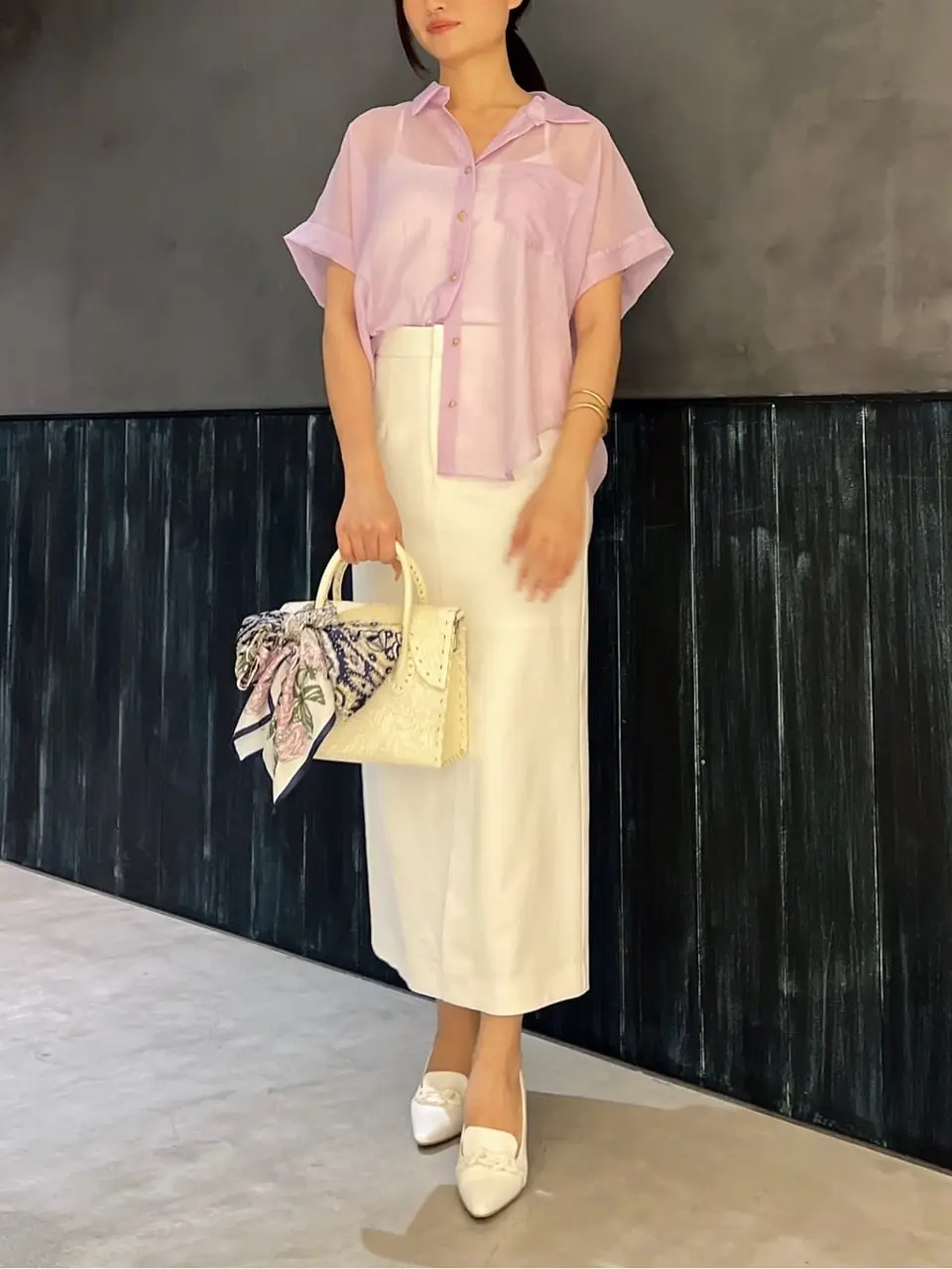 ORIGINATED IN GRACE CONTINENTAL Moe コーディネート画像