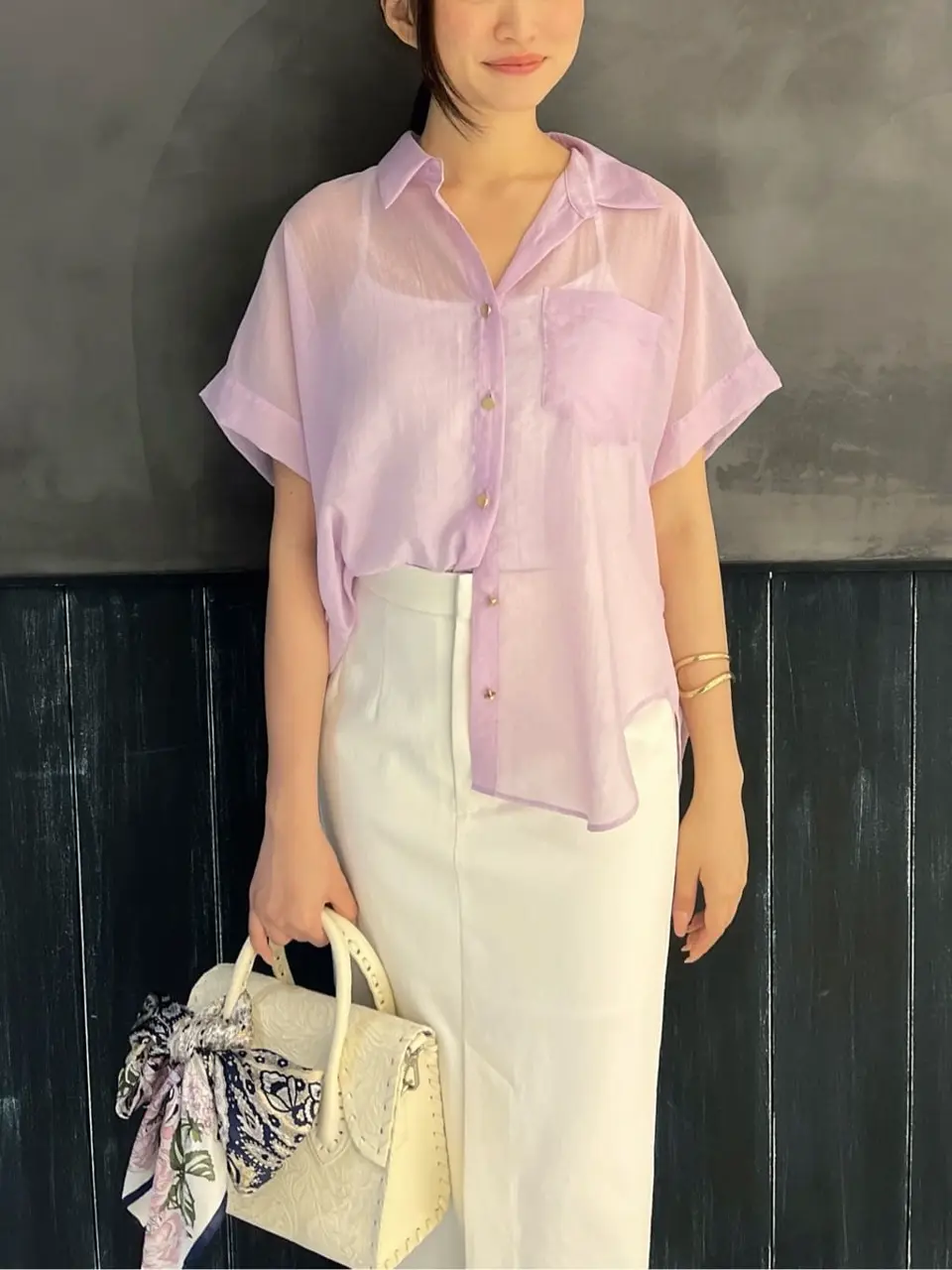 ORIGINATED IN GRACE CONTINENTAL Moe コーディネート画像