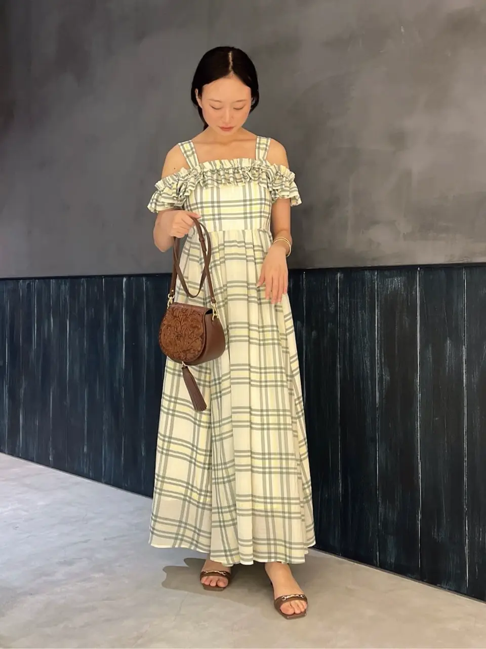 ORIGINATED IN GRACE CONTINENTAL Moe コーディネート画像