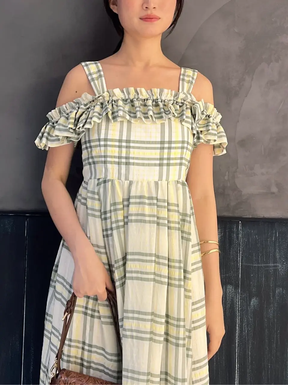 ORIGINATED IN GRACE CONTINENTAL Moe コーディネート画像