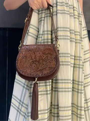 ORIGINATED IN GRACE CONTINENTAL Moe コーディネート画像