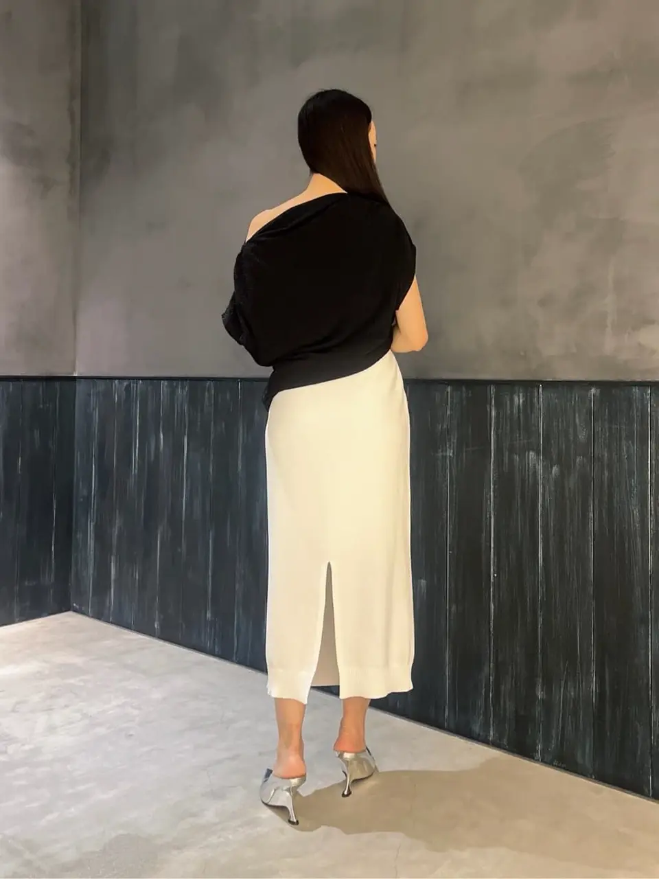 ORIGINATED IN GRACE CONTINENTAL Moe コーディネート画像