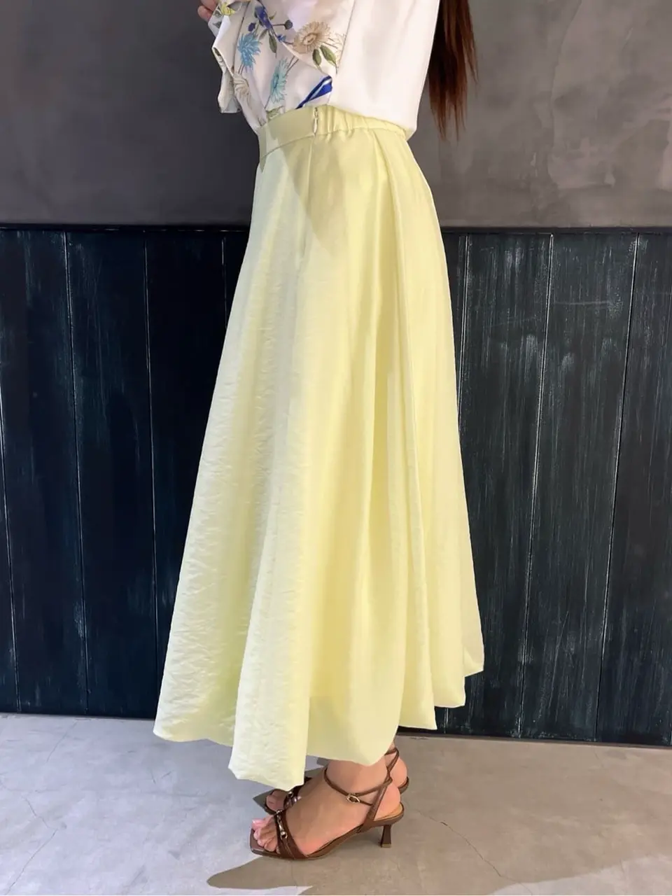 ORIGINATED IN GRACE CONTINENTAL Moe コーディネート画像