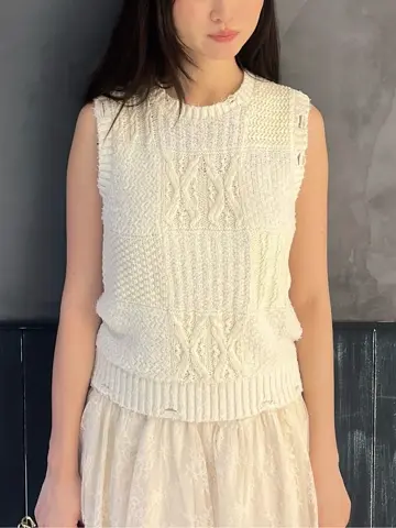 ORIGINATED IN GRACE CONTINENTAL Moe コーディネート画像