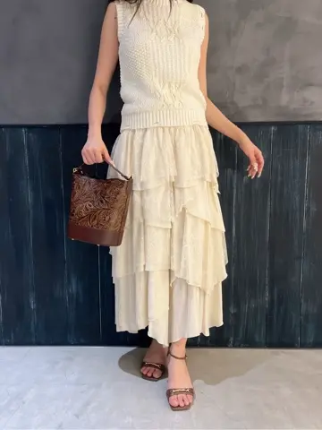 ORIGINATED IN GRACE CONTINENTAL Moe コーディネート画像