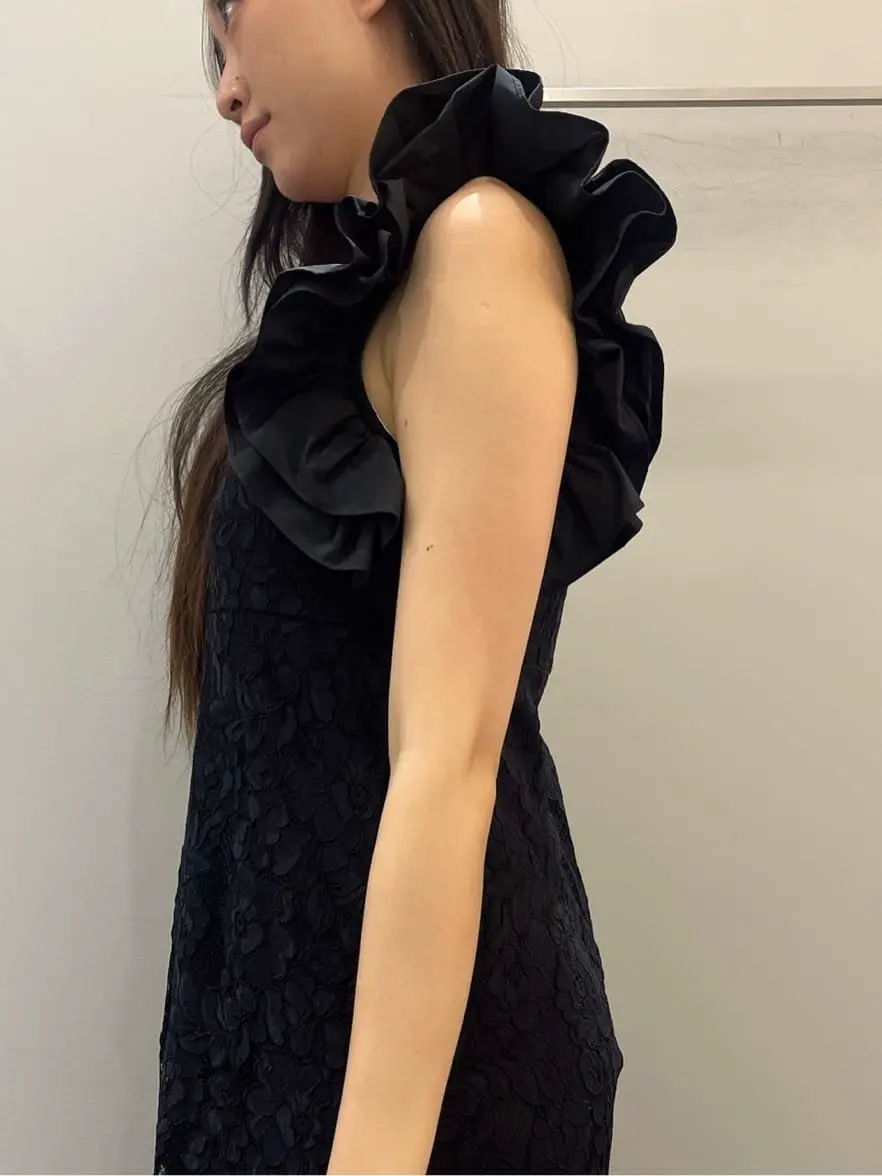 ORIGINATED IN GRACE CONTINENTAL Moe コーディネート画像