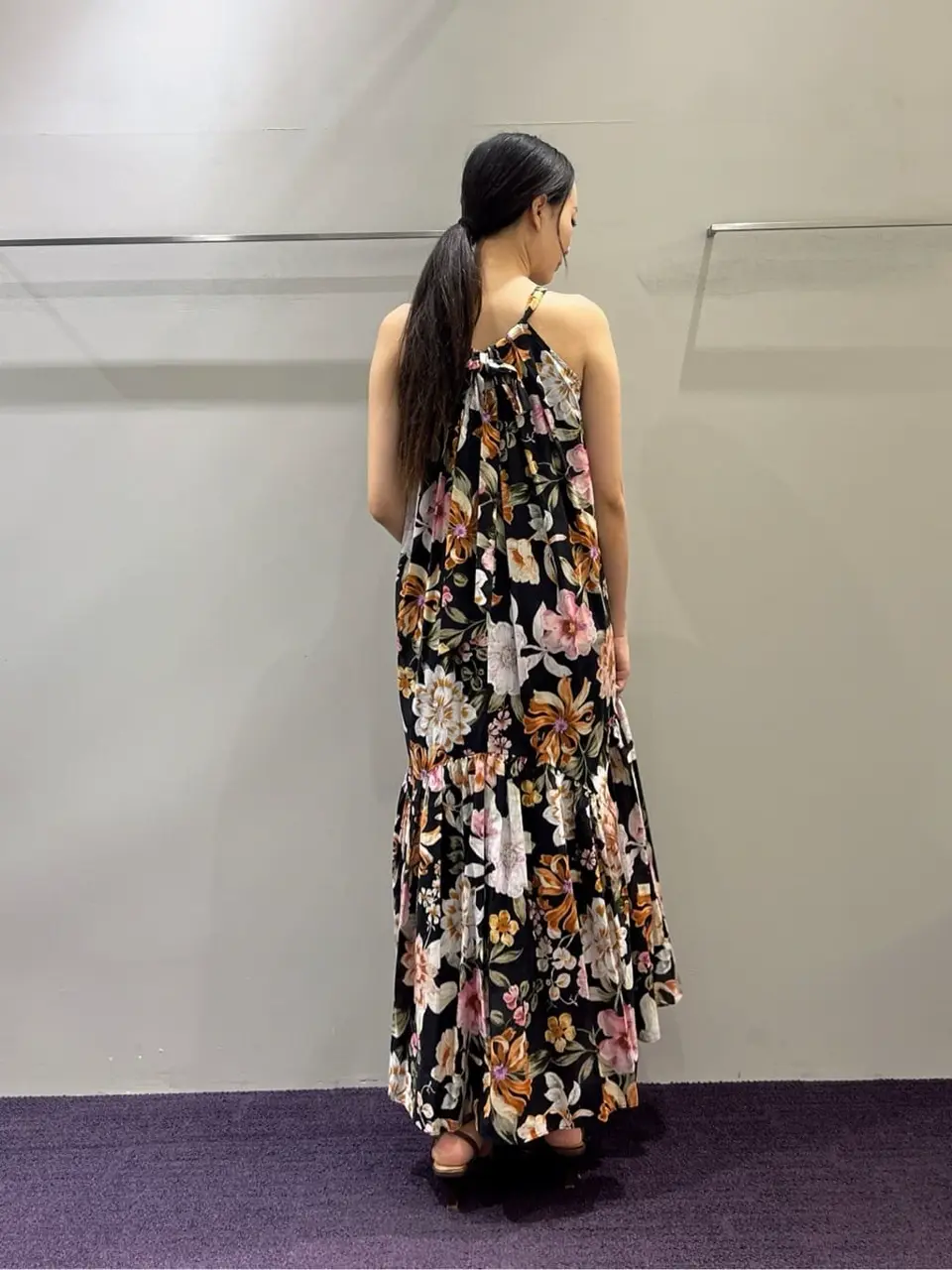 ORIGINATED IN GRACE CONTINENTAL Moe コーディネート画像