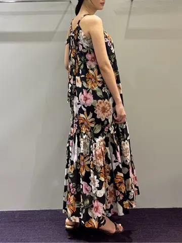 ORIGINATED IN GRACE CONTINENTAL Moe コーディネート画像