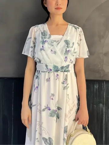 ORIGINATED IN GRACE CONTINENTAL Moe コーディネート画像