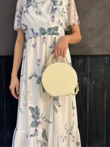 ORIGINATED IN GRACE CONTINENTAL Moe コーディネート画像