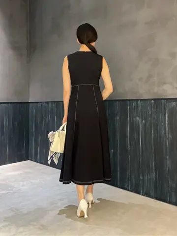 ORIGINATED IN GRACE CONTINENTAL Moe コーディネート画像