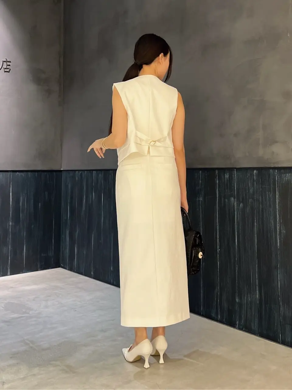 ORIGINATED IN GRACE CONTINENTAL Moe コーディネート画像