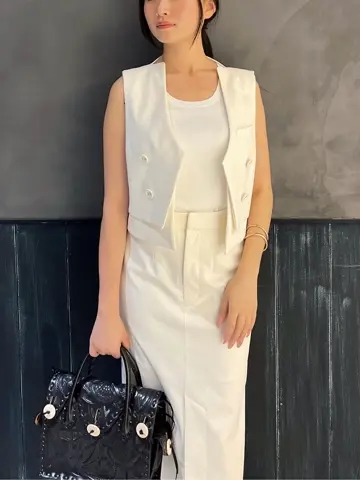 ORIGINATED IN GRACE CONTINENTAL Moe コーディネート画像