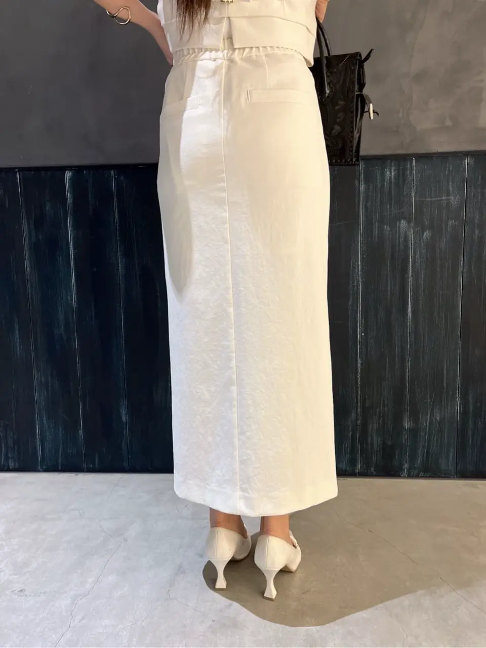 ORIGINATED IN GRACE CONTINENTAL Moe コーディネート画像