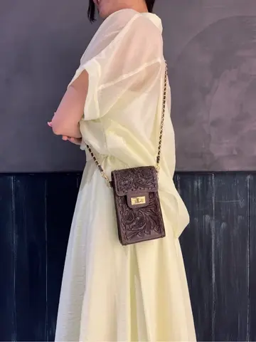 ORIGINATED IN GRACE CONTINENTAL Moe コーディネート画像