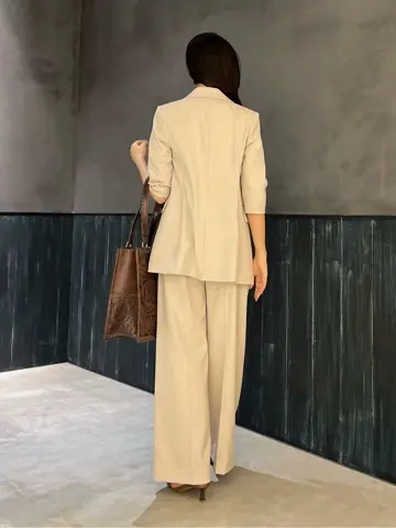 ORIGINATED IN GRACE CONTINENTAL Moe コーディネート画像