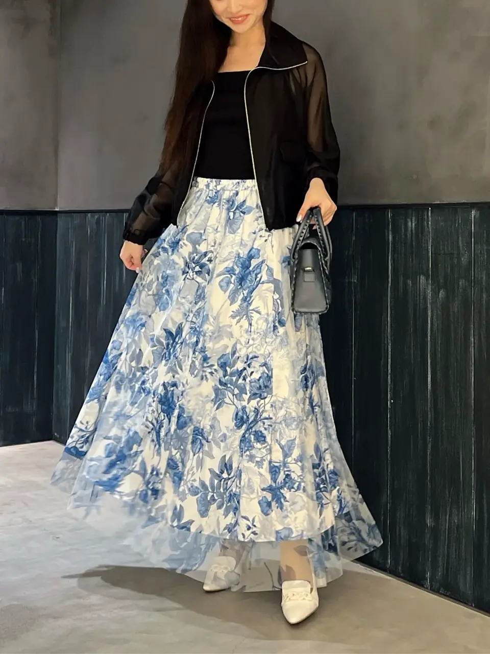 ORIGINATED IN GRACE CONTINENTAL Moe コーディネート画像