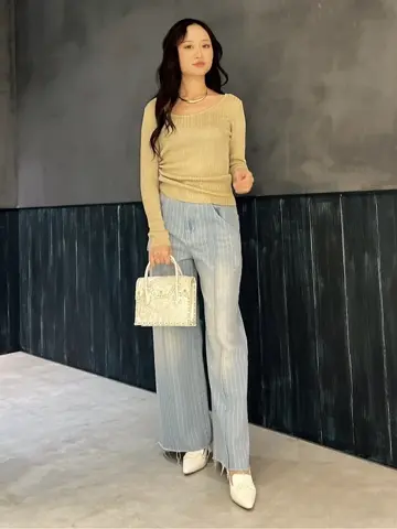 ORIGINATED IN GRACE CONTINENTAL Moe コーディネート画像