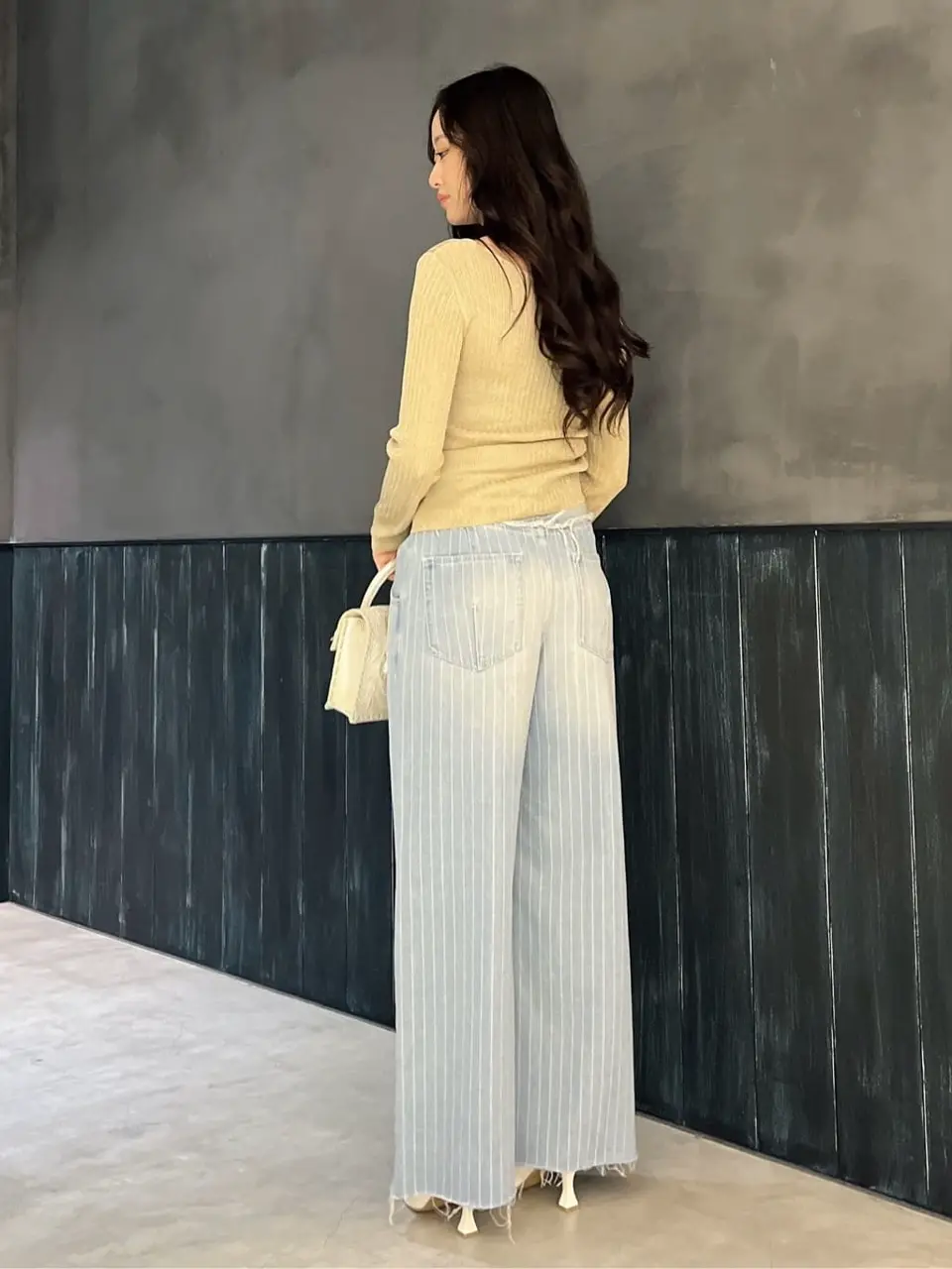 ORIGINATED IN GRACE CONTINENTAL Moe コーディネート画像