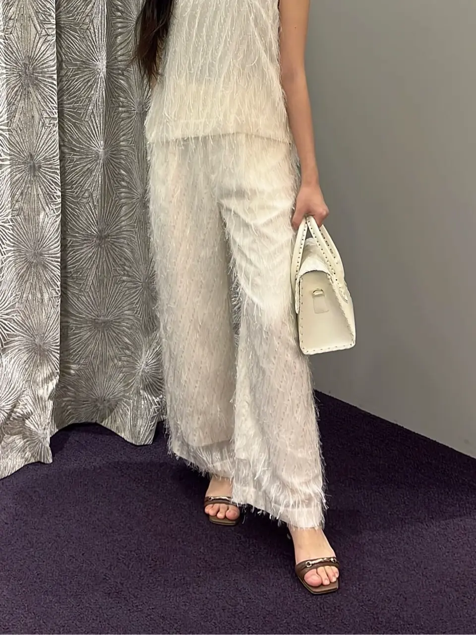 ORIGINATED IN GRACE CONTINENTAL Moe コーディネート画像