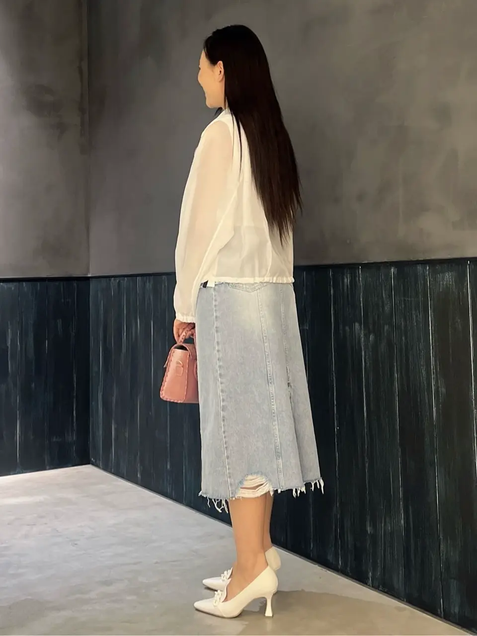 ORIGINATED IN GRACE CONTINENTAL Moe コーディネート画像