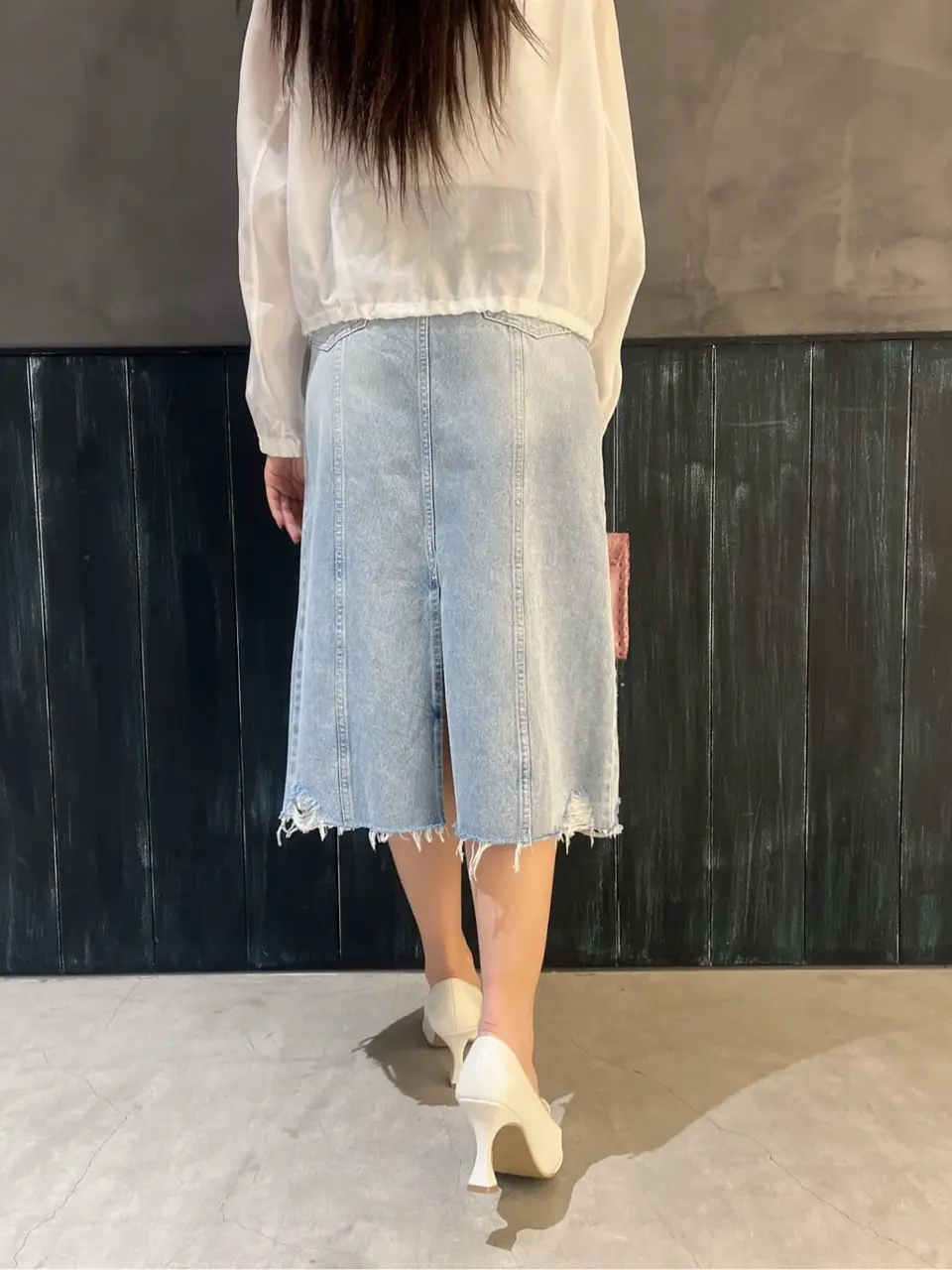 ORIGINATED IN GRACE CONTINENTAL Moe コーディネート画像