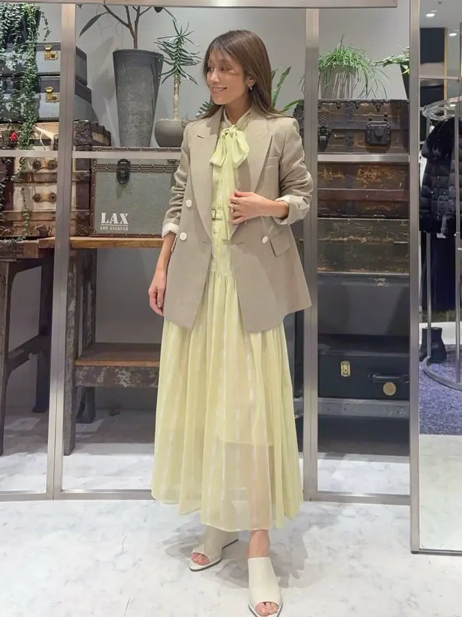 ORIGINATED IN GRACE CONTINENTAL yukimi yonee コーディネート画像