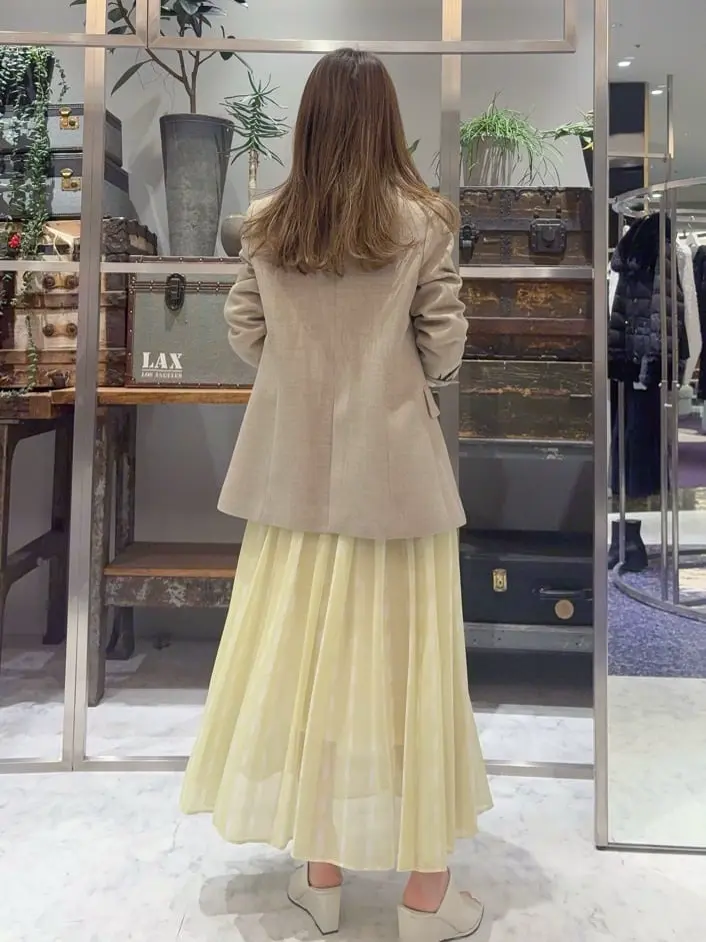 ORIGINATED IN GRACE CONTINENTAL yukimi yonee コーディネート画像